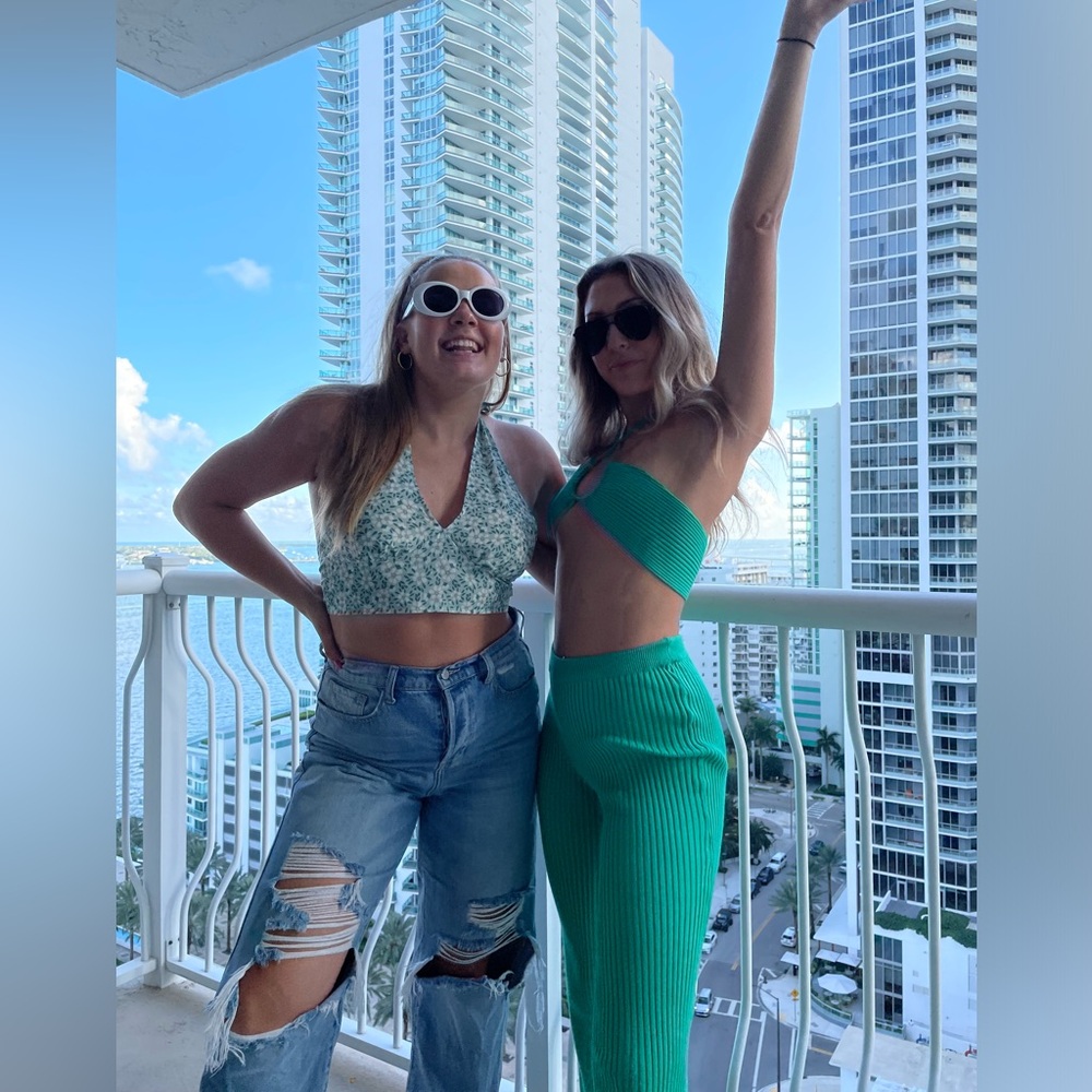 Green matching set